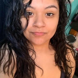 Meet your Posher, Rocio